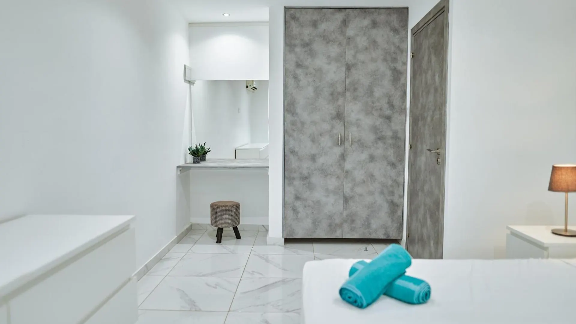 아파트호텔 Nissi Avenue Suites 아이아 나파